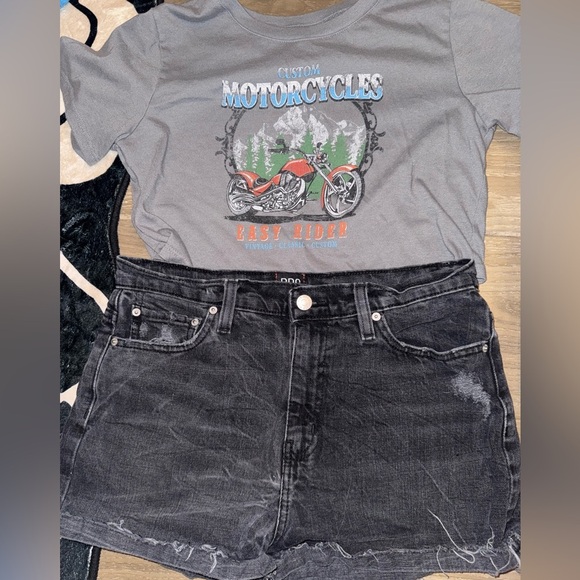 "Vintage Vibes Custom Motorcycles Cropped Graphic Tee - grey Large - Picture 8 of 8